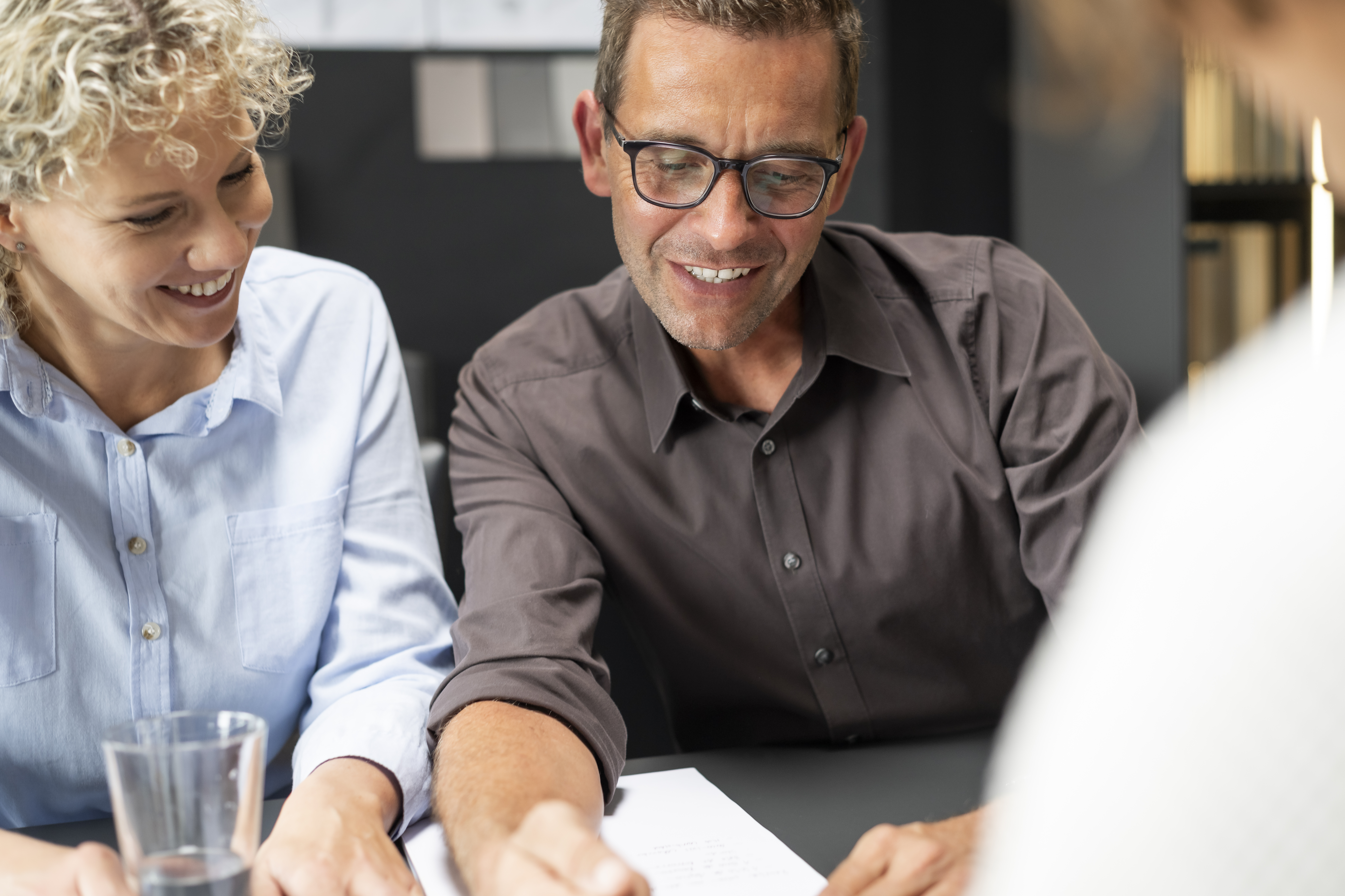Beratungsgespräch Küchenkauf Menschen